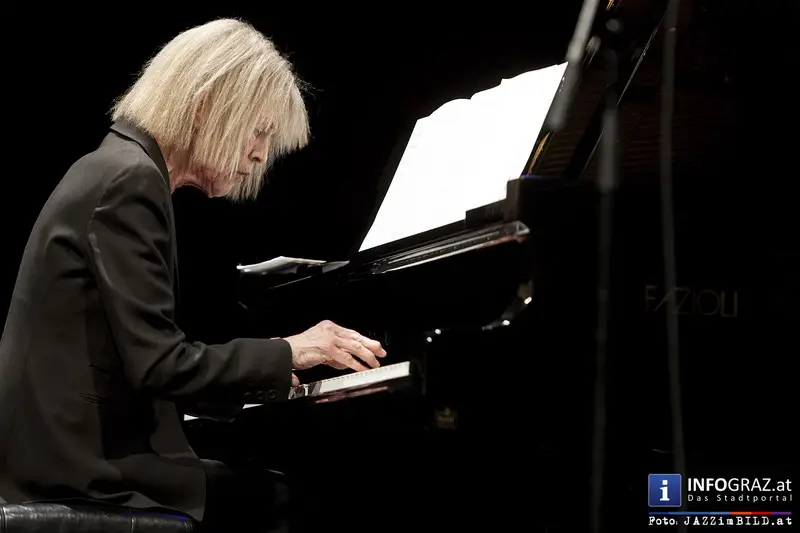 Jazz@MUMUTH mit der Grand Dame des Jazz Carla Bley am 5.12.2013 - 067