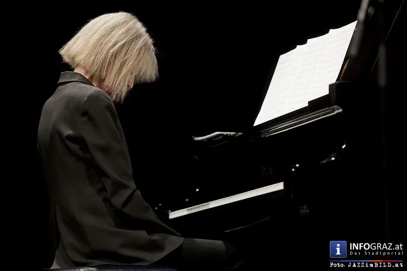 Jazz@MUMUTH mit der Grand Dame des Jazz Carla Bley am 5.12.2013 - 068
