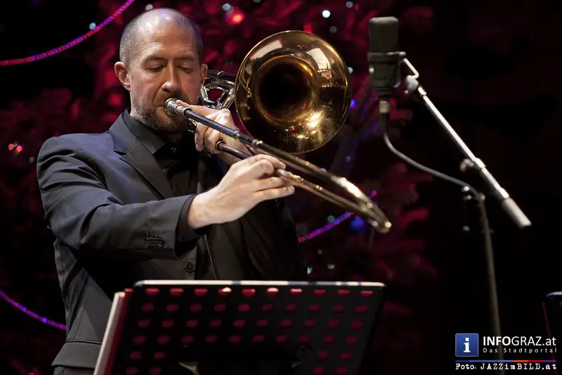 Jazz@MUMUTH mit der Grand Dame des Jazz Carla Bley am 5.12.2013 - 070