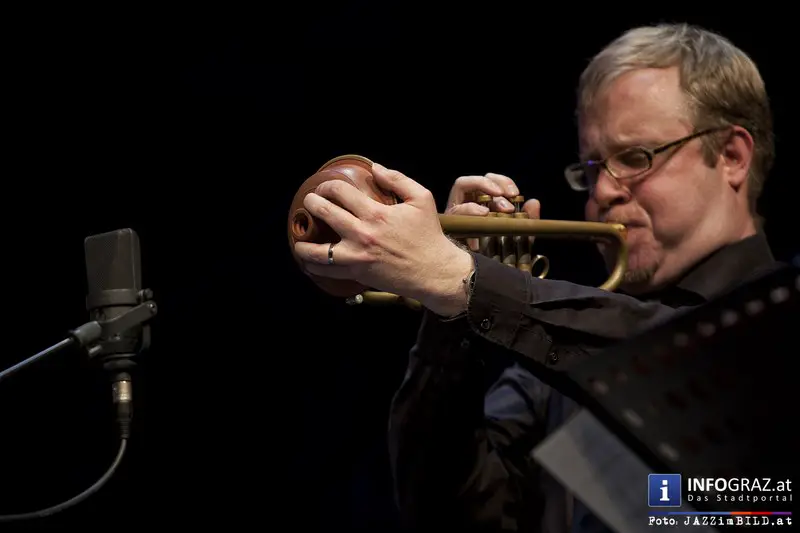 Jazz@MUMUTH mit der Grand Dame des Jazz Carla Bley am 5.12.2013 - 072