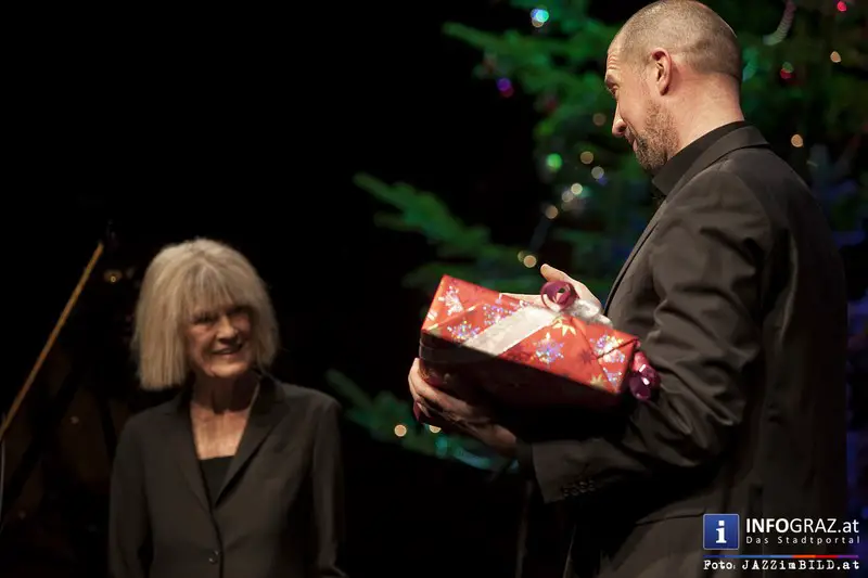 Jazz@MUMUTH mit der Grand Dame des Jazz Carla Bley am 5.12.2013 - 076
