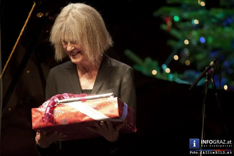 Jazz@MUMUTH mit der Grand Dame des Jazz Carla Bley am 5.12.2013 - 080