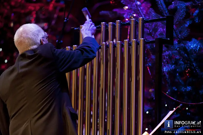 Jazz@MUMUTH mit der Grand Dame des Jazz Carla Bley am 5.12.2013 - 086