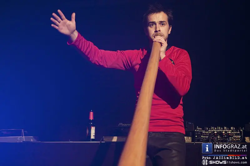 DIDGE & BASS 5-JAHRESFEIER - 10 JAHRE RHYTHMEN Dom im Berg Graz, 06.12.2013 - 006