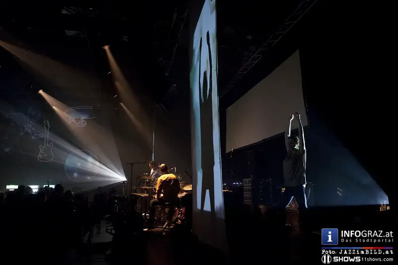 DIDGE & BASS 5-JAHRESFEIER - 10 JAHRE RHYTHMEN Dom im Berg Graz, 06.12.2013 - 008