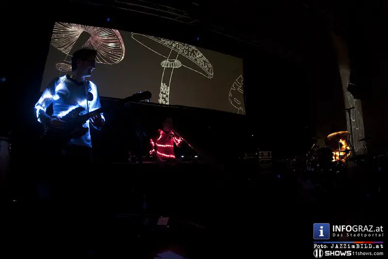 DIDGE & BASS 5-JAHRESFEIER - 10 JAHRE RHYTHMEN Dom im Berg Graz, 06.12.2013 - 015