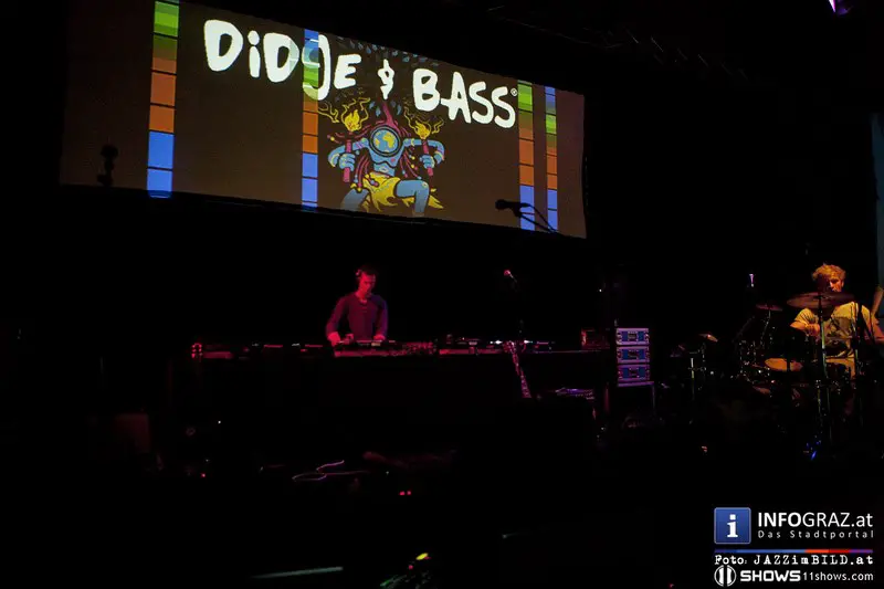DIDGE & BASS 5-JAHRESFEIER - 10 JAHRE RHYTHMEN Dom im Berg Graz, 06.12.2013 - 088