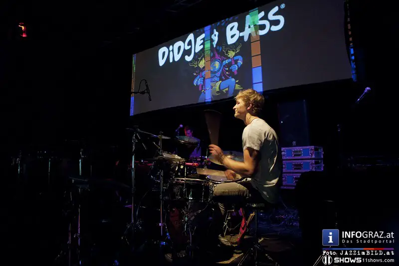 DIDGE & BASS 5-JAHRESFEIER - 10 JAHRE RHYTHMEN Dom im Berg Graz, 06.12.2013 - 089