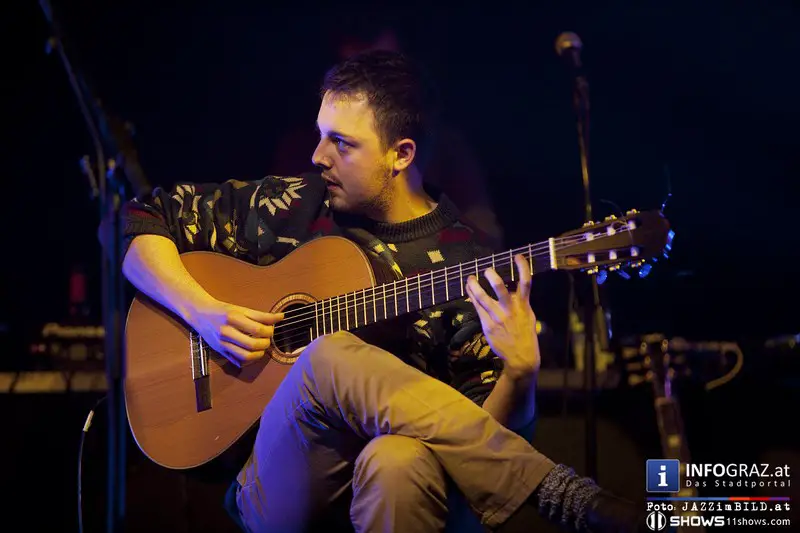 DIDGE & BASS 5-JAHRESFEIER - 10 JAHRE RHYTHMEN Dom im Berg Graz, 06.12.2013 - 091