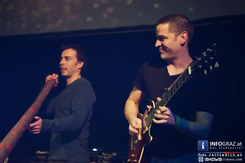 DIDGE & BASS 5-JAHRESFEIER - 10 JAHRE RHYTHMEN Dom im Berg Graz, 06.12.2013 - 111