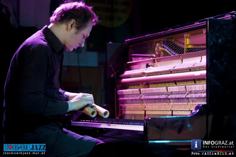 Trio AAA (D) im Stockwerk Graz am 7. Dezember 2013 - 012