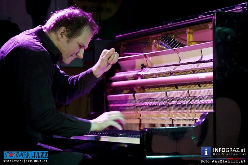 Trio AAA (D) im Stockwerk Graz am 7. Dezember 2013 - 014