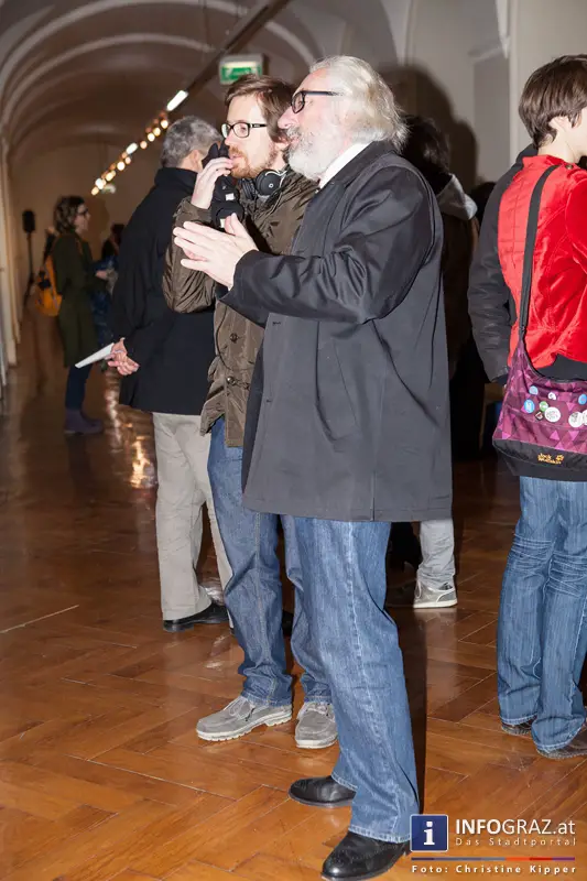 KOLLEKTIV GRAUKARTE ‚saisonkarte‘ - Vernissage am 11. Dezember 2013 in der Rathausgalerie - 017