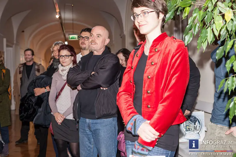 KOLLEKTIV GRAUKARTE ‚saisonkarte‘ - Vernissage am 11. Dezember 2013 in der Rathausgalerie - 029