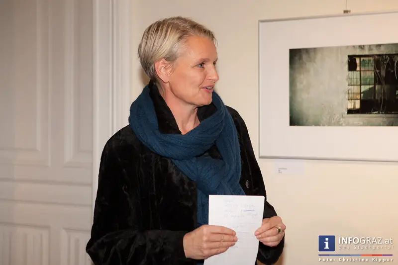 KOLLEKTIV GRAUKARTE ‚saisonkarte‘ - Vernissage am 11. Dezember 2013 in der Rathausgalerie - 031