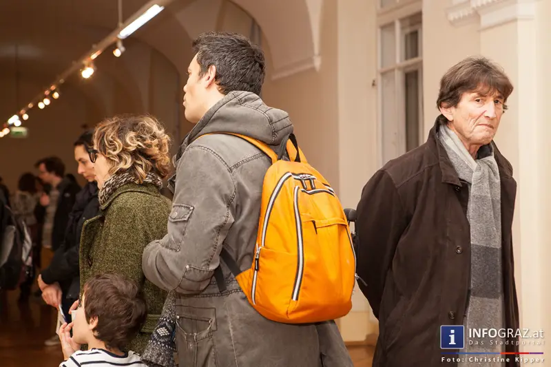 KOLLEKTIV GRAUKARTE ‚saisonkarte‘ - Vernissage am 11. Dezember 2013 in der Rathausgalerie - 041