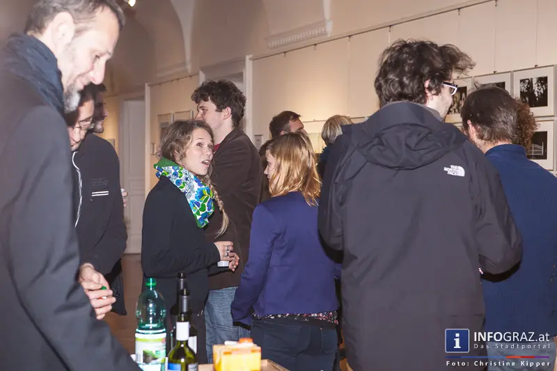 KOLLEKTIV GRAUKARTE ‚saisonkarte‘ - Vernissage am 11. Dezember 2013 in der Rathausgalerie - 046