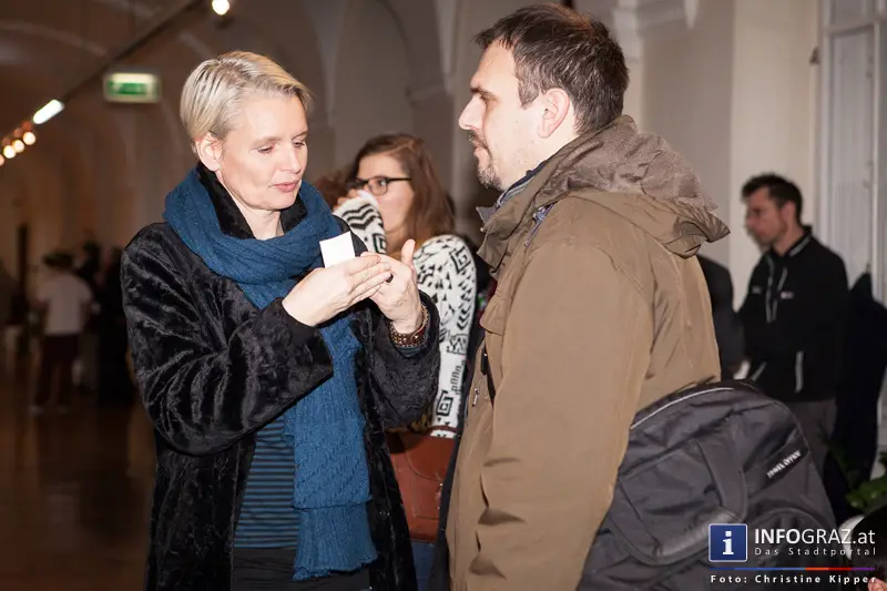 KOLLEKTIV GRAUKARTE ‚saisonkarte‘ - Vernissage am 11. Dezember 2013 in der Rathausgalerie - 051