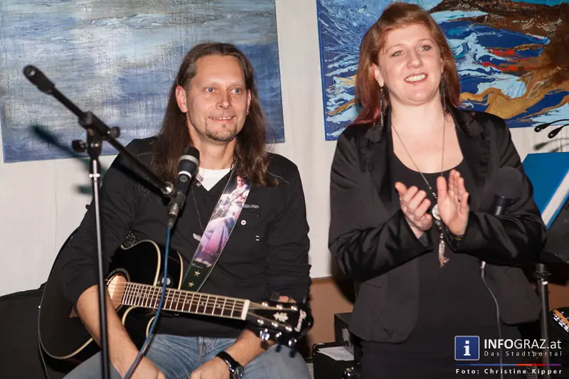 ‚Miteinand in unserem Land‘ Benefiz – internationaler Künstlerabend im DIM SUM am 18. Dezember 2013 - 030