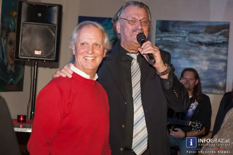 ‚Miteinand in unserem Land‘ Benefiz – internationaler Künstlerabend im DIM SUM am 18. Dezember 2013 - 033