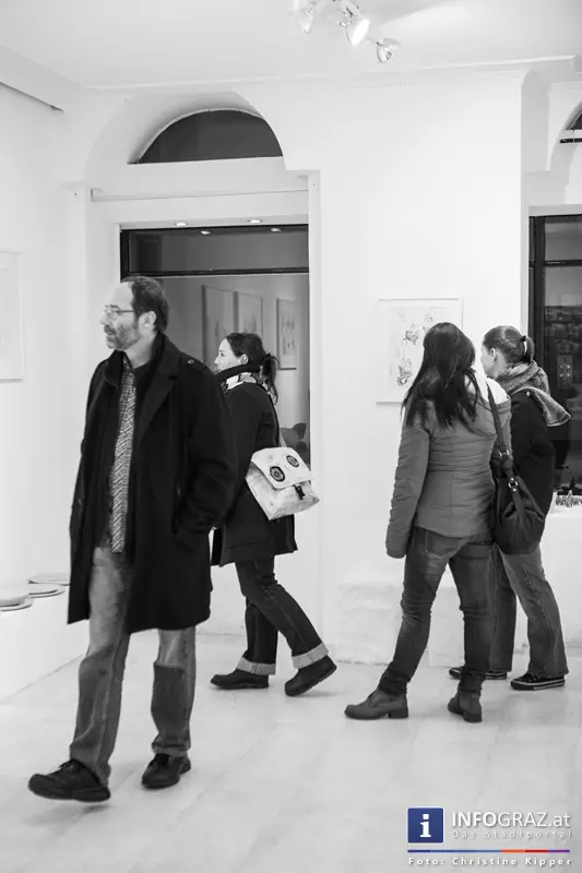 Vernissage im DA LOAM in der Mariahilferstraße am 27. Dezember 2013 - 002