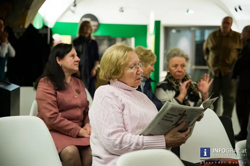 In den Räumen der Steirischen Landesbibliothek - 005