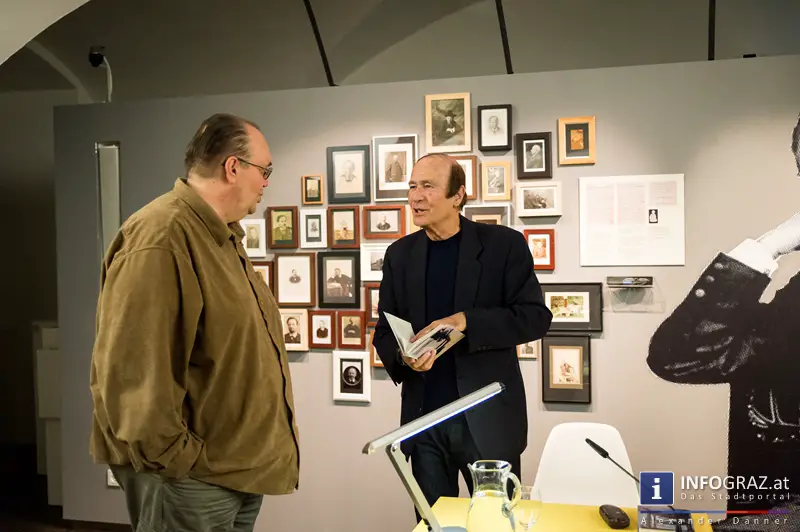 In den Räumen der Steirischen Landesbibliothek - 010