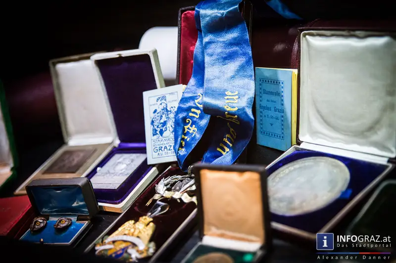 In den Räumen der Steirischen Landesbibliothek - 011