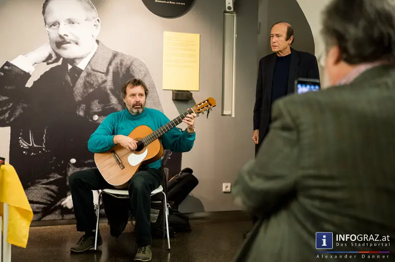 In den Räumen der Steirischen Landesbibliothek - 013