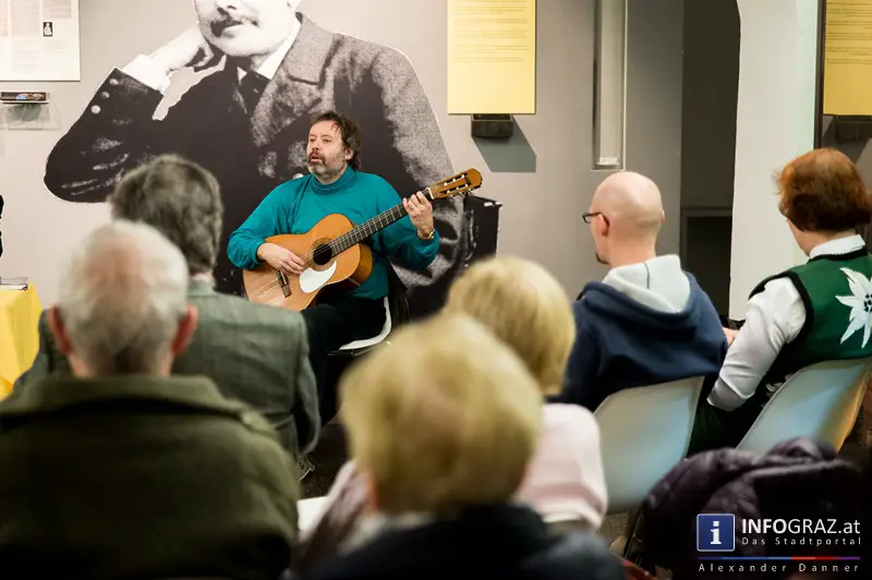 In den Räumen der Steirischen Landesbibliothek - 023
