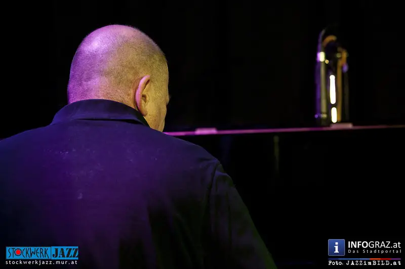 TRIO ZAVOCC (A) im STOCKWERK GRAZ am Freitag, 7. Februar 2014 - 008