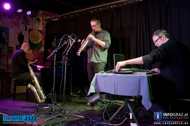 TRIO ZAVOCC (A) im STOCKWERK GRAZ am Freitag, 7. Februar 2014 - 017