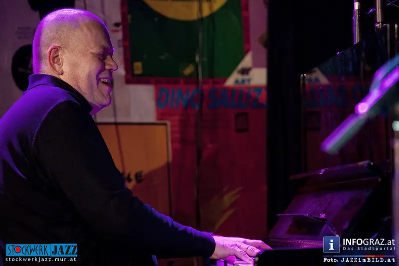 TRIO ZAVOCC (A) im STOCKWERK GRAZ am Freitag, 7. Februar 2014 - 023