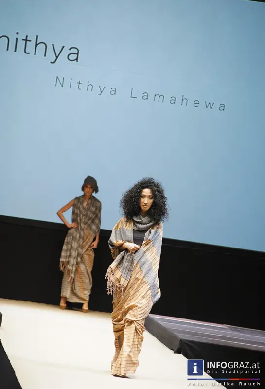 crossing fashion 8 2 2014 mumuth graz mode sri lanka designer fashionshow film praesentation dokumentation 13