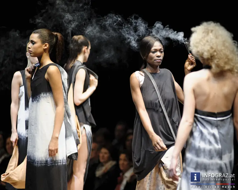crossing fashion 8 2 2014 mumuth graz mode sri lanka designer fashionshow film praesentation dokumentation 77