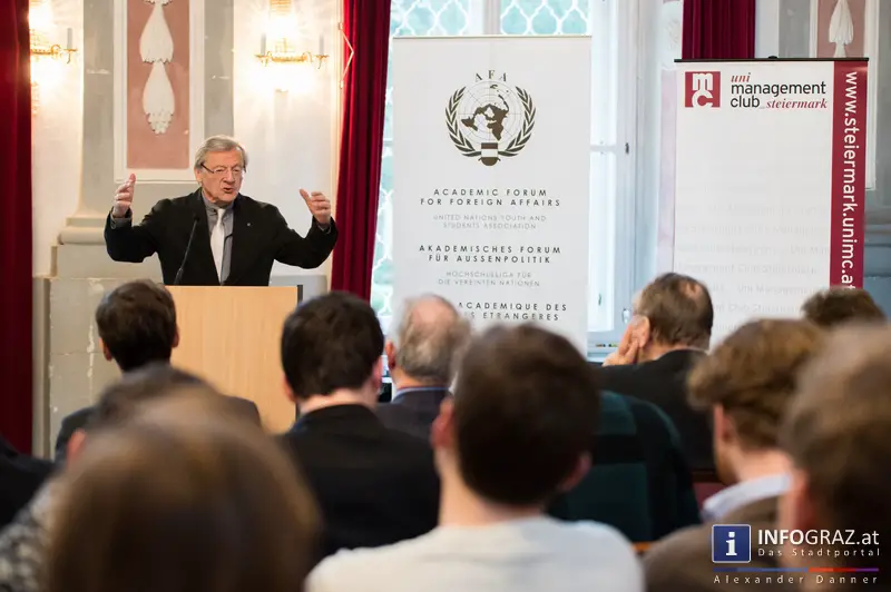 Wolfgang Schüssel im Meerscheinschlössl Graz am 11. Februar 2014 zum Thema ‚Europa im globalen Kontext‘. - 016