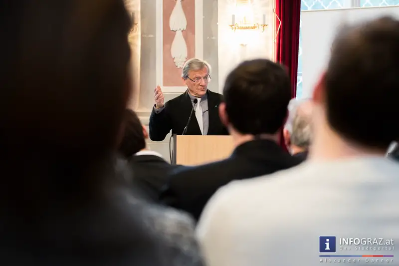 Wolfgang Schüssel im Meerscheinschlössl Graz am 11. Februar 2014 zum Thema ‚Europa im globalen Kontext‘. - 024