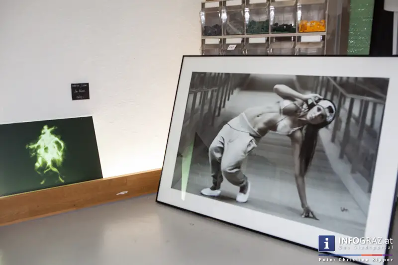 Ausstellungseröffnung ‚TANZ‘ in der Mariahilferstraße 24, Graz am 14. Februar 2014 - 057