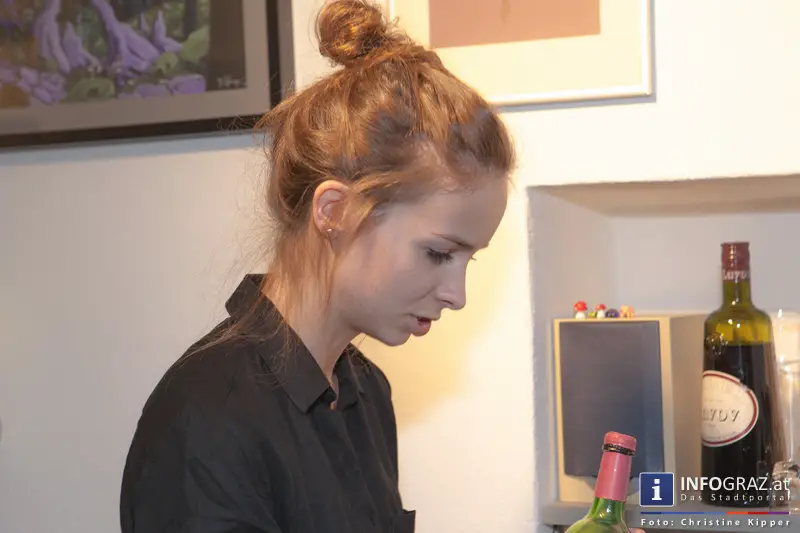 Ausstellungseröffnung ‚TANZ‘ in der Mariahilferstraße 24, Graz am 14. Februar 2014 - 051