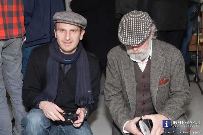 Ausstellungseröffnung ‚TANZ‘ in der Mariahilferstraße 24, Graz am 14. Februar 2014 - 052