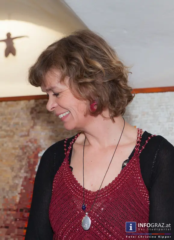 Ausstellungseröffnung ‚TANZ‘ in der Mariahilferstraße 24, Graz am 14. Februar 2014 - 037