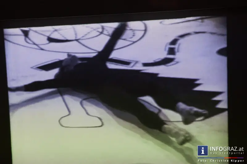 Ausstellungseröffnung ‚TANZ‘ in der Mariahilferstraße 24, Graz am 14. Februar 2014 - 028