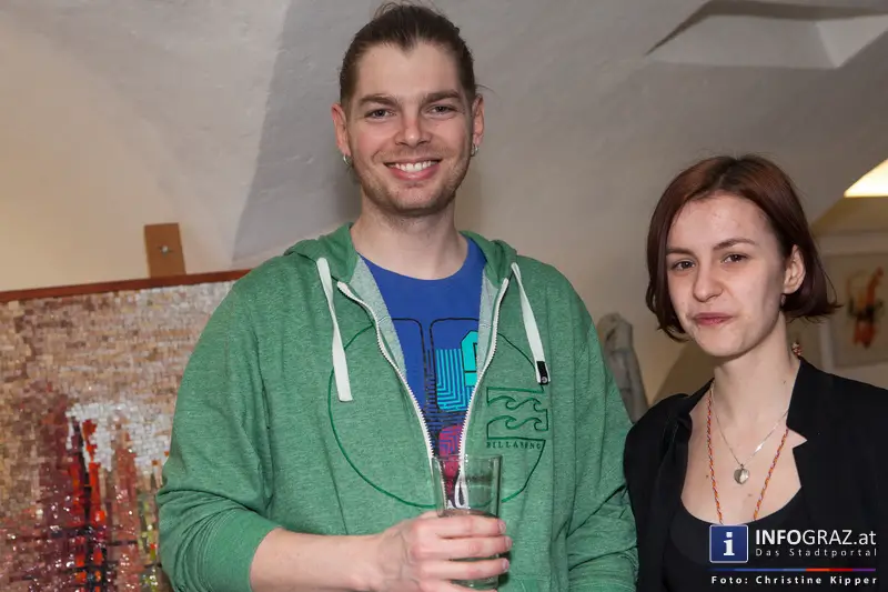 ausstellungseroeffnung 14 02 2014 tanz mariahilferstrasse 24 mosai co tatortkunst ort der begegnung anna zottmann martin eder christine kipper-66