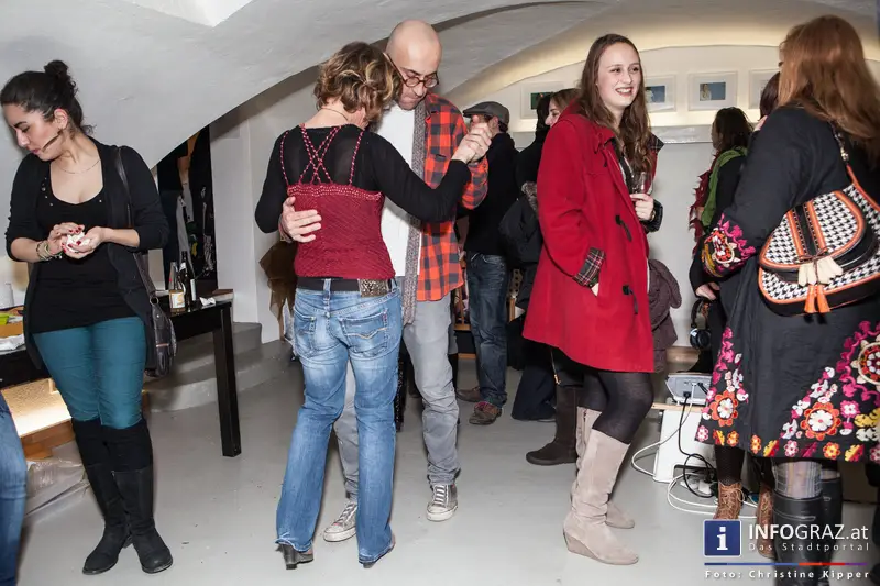 Ausstellungseröffnung ‚TANZ‘ in der Mariahilferstraße 24, Graz am 14. Februar 2014 - 001