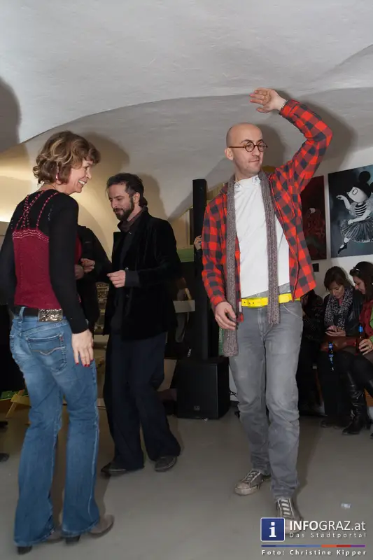 Ausstellungseröffnung ‚TANZ‘ in der Mariahilferstraße 24, Graz am 14. Februar 2014 - 004