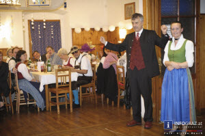 Ball des steirischen Volksliedwerkes,21.2.2014,Graz,Höchwirt,Zösenberg,Weinitzen,Masken willkommen,bunte Fantasiegestalten,wunderschöne Trachten