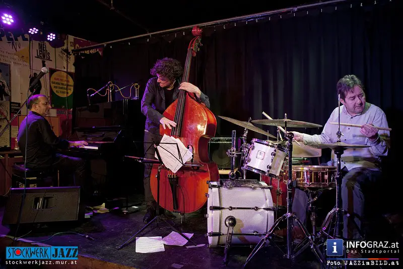 CHOLET-KÄNZIG-PAPAUX TRIO (F/CH): Jazz am 28. Februar 2014 im STOCKWERK Graz - 044