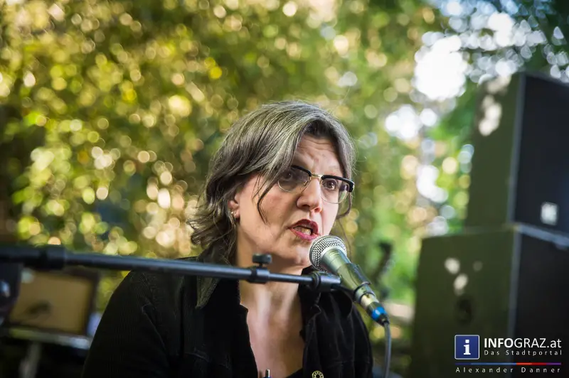 8. MAI - TAG DER BEFREIUNG - Vortrag zur Gedenkkultur in Österreich und anschließende Party – Parkhouse Graz - 014