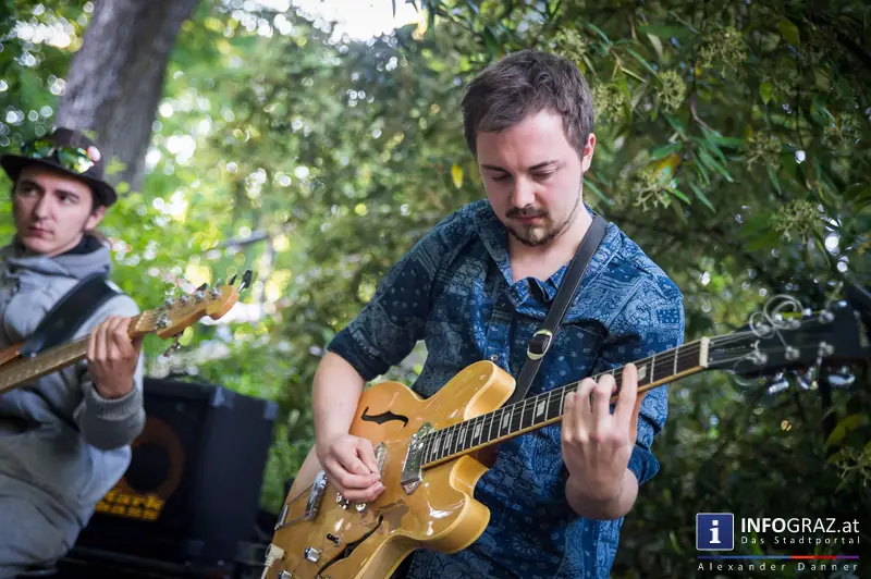 8. MAI - TAG DER BEFREIUNG - Vortrag zur Gedenkkultur in Österreich und anschließende Party – Parkhouse Graz - 022