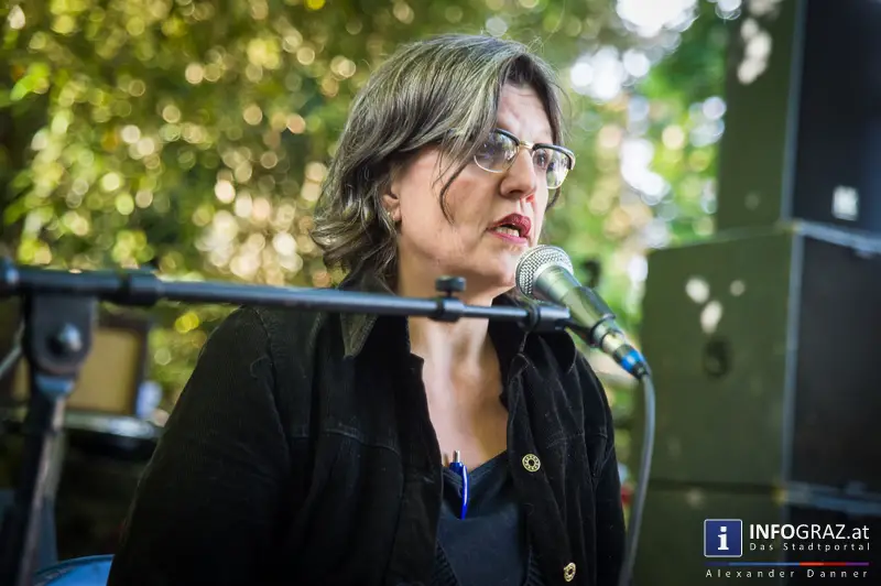 8. MAI - TAG DER BEFREIUNG - Vortrag zur Gedenkkultur in Österreich und anschließende Party – Parkhouse Graz - 025